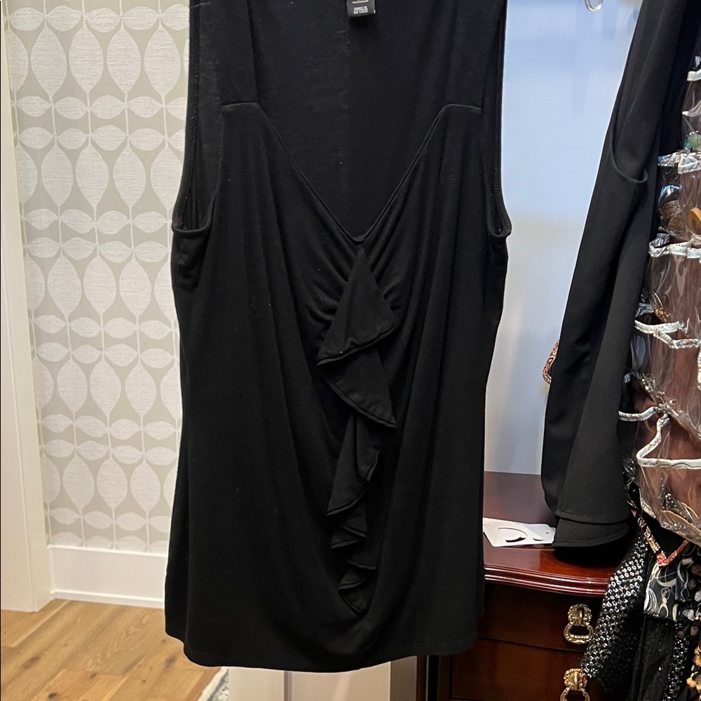 Chic Black Backless Top